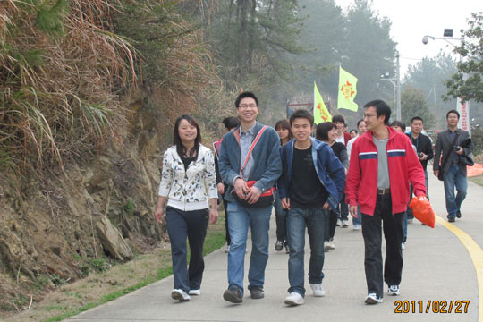 踏青、燒烤，四特人在春光明媚中享受自然之美
